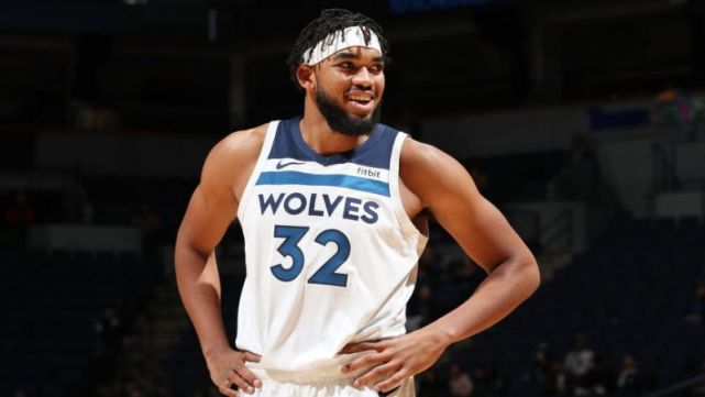 的边锋或前 的边锋或前