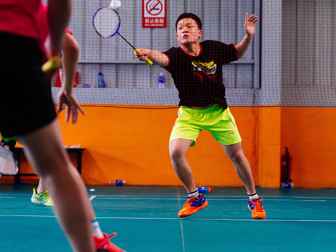 高位轴心的 高位轴心的